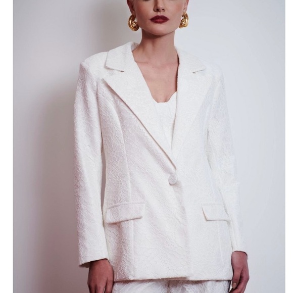 Lace Blazer - Picture 1 of 2